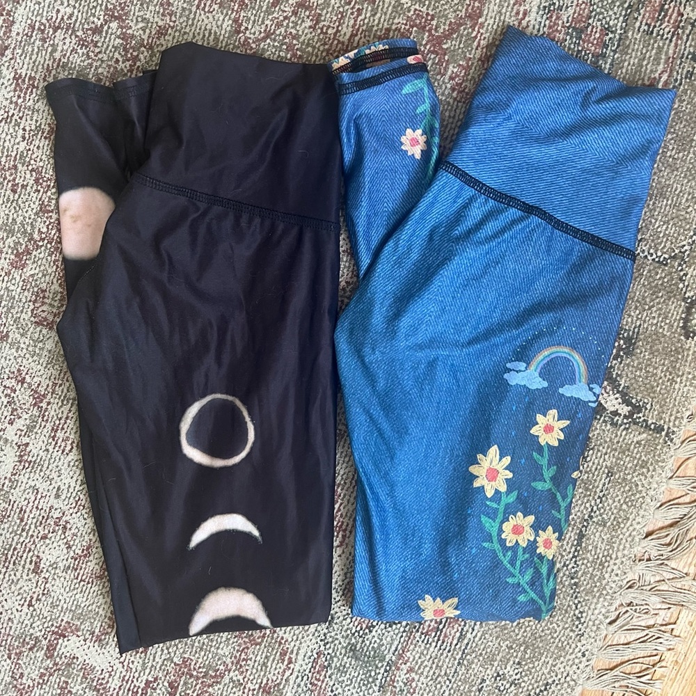 Teeki both size XS - in good condition! So soft